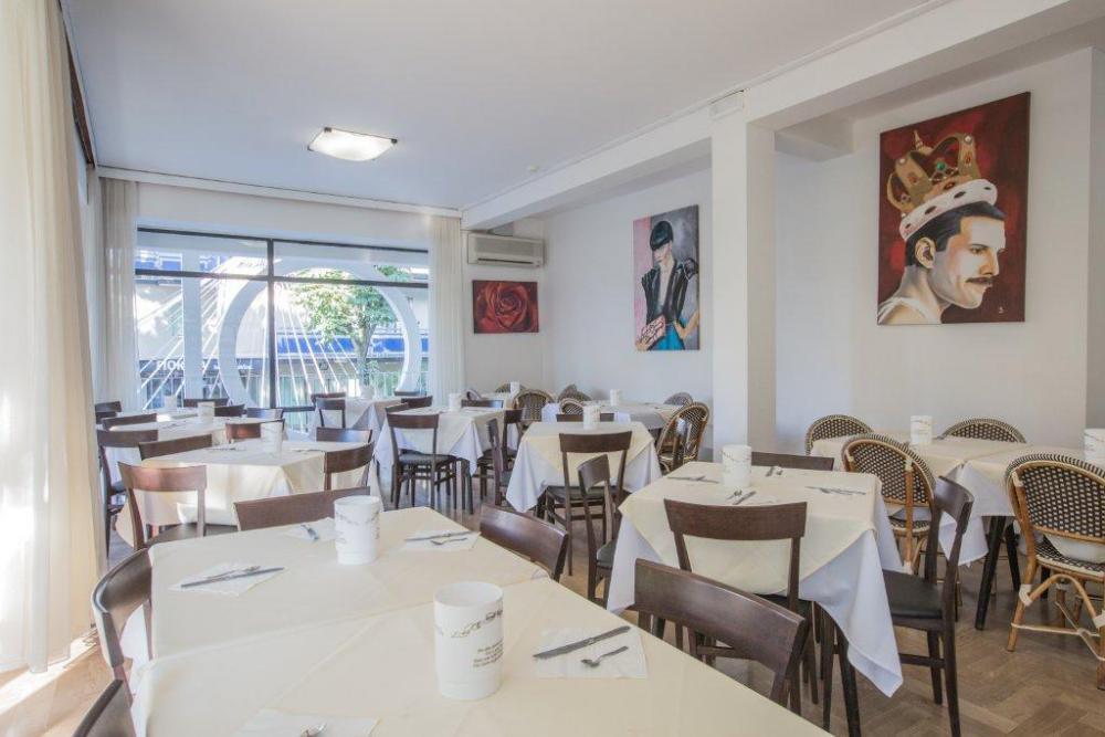 Hotel Hollywood Riccione Luaran gambar